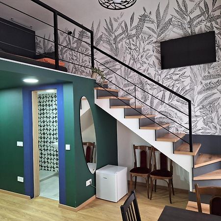 Tempo City Apartman Boedapest Buitenkant foto