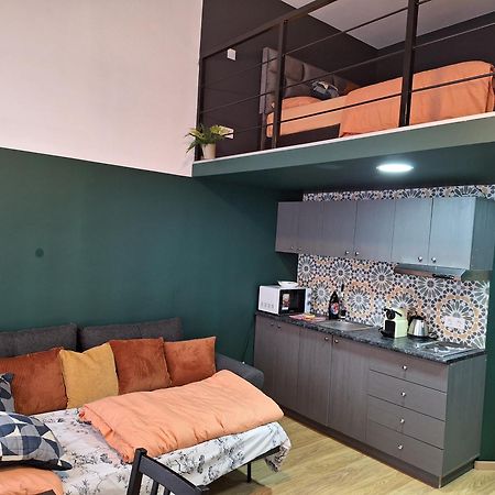 Tempo City Apartman Boedapest Buitenkant foto