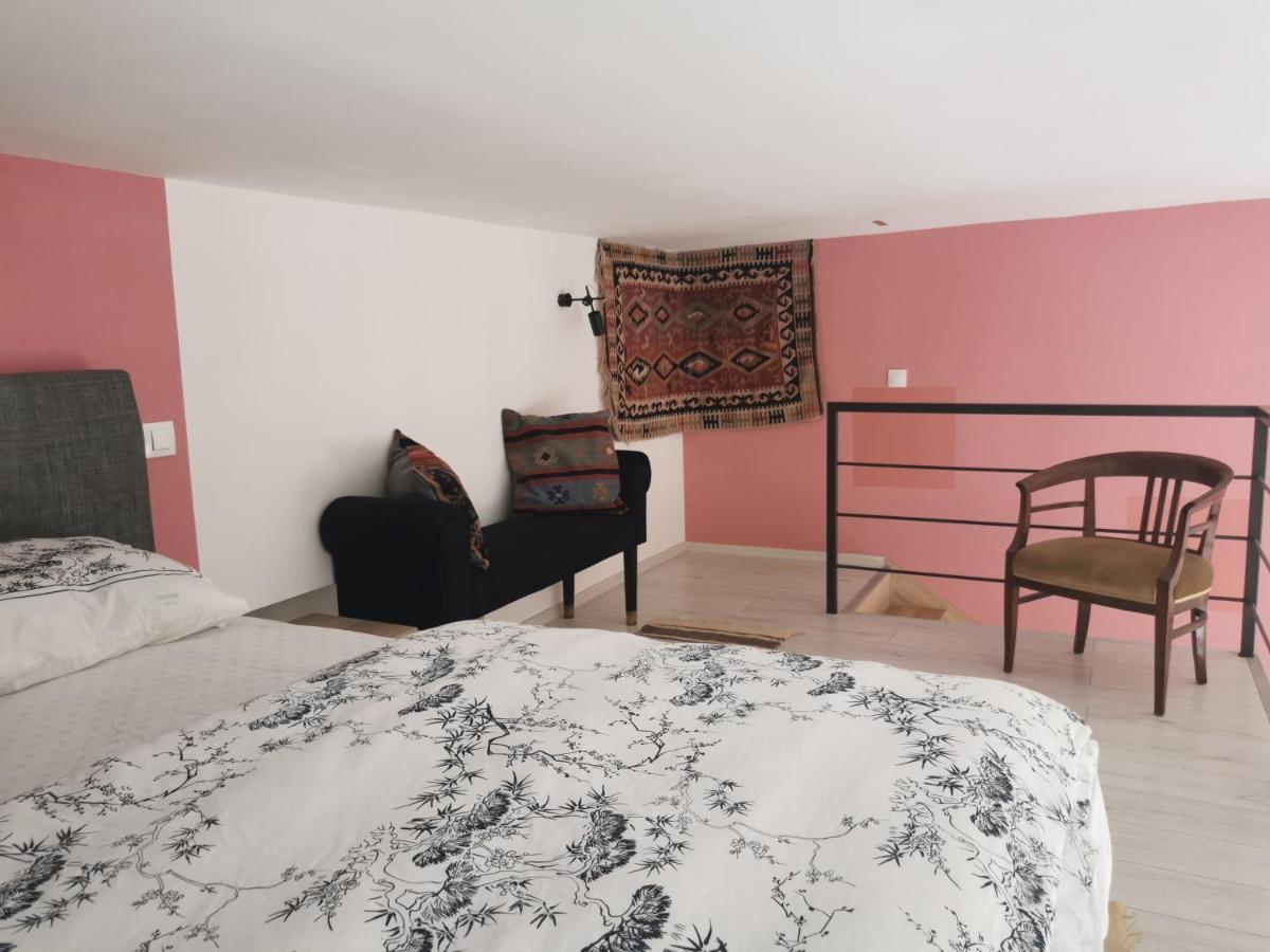 Tempo City Apartman Boedapest Buitenkant foto