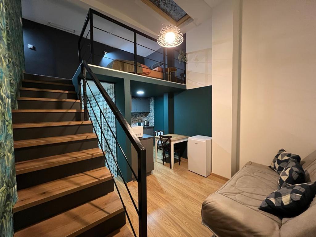 Tempo City Apartman Boedapest Buitenkant foto