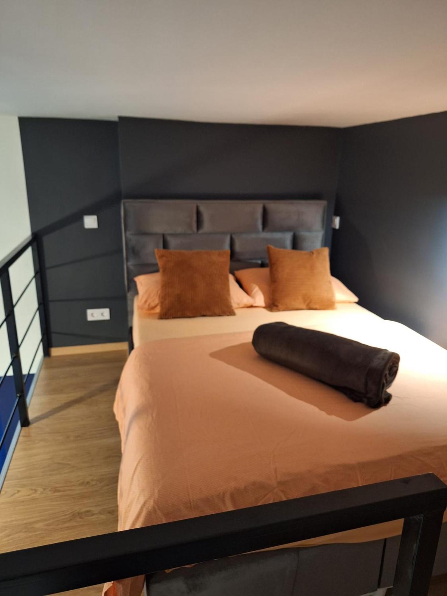 Tempo City Apartman Boedapest Buitenkant foto