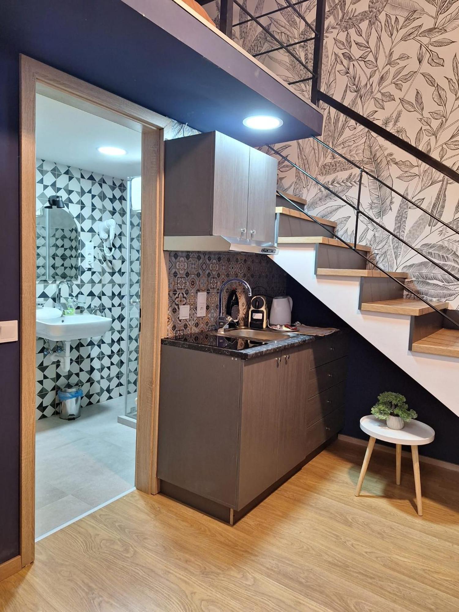 Tempo City Apartman Boedapest Buitenkant foto