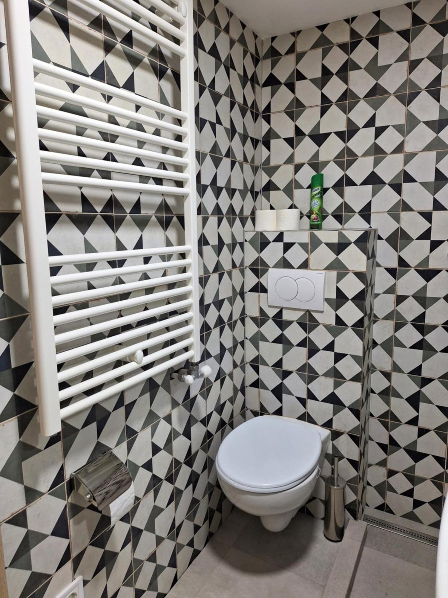 Tempo City Apartman Boedapest Buitenkant foto