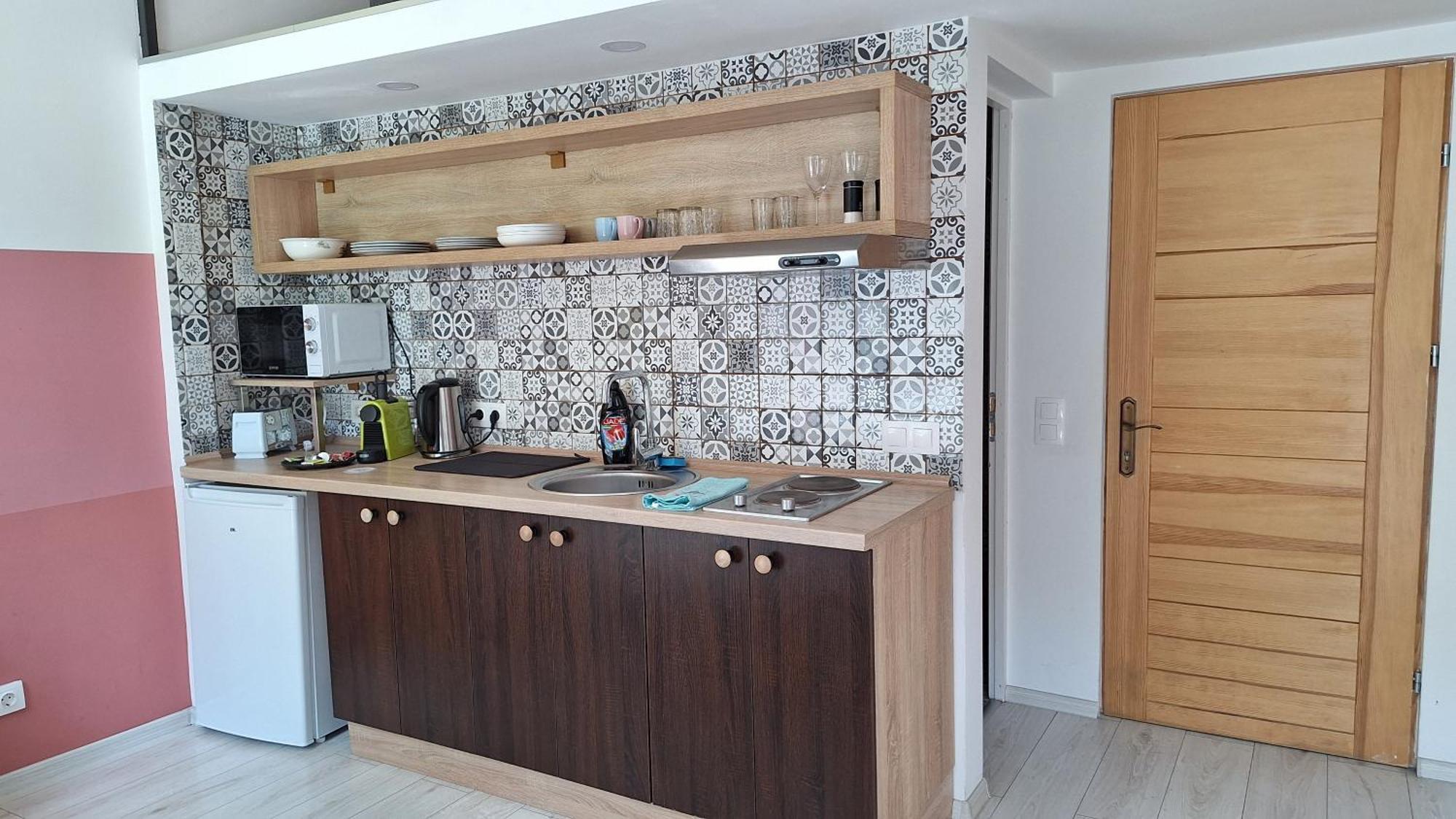 Tempo City Apartman Boedapest Buitenkant foto