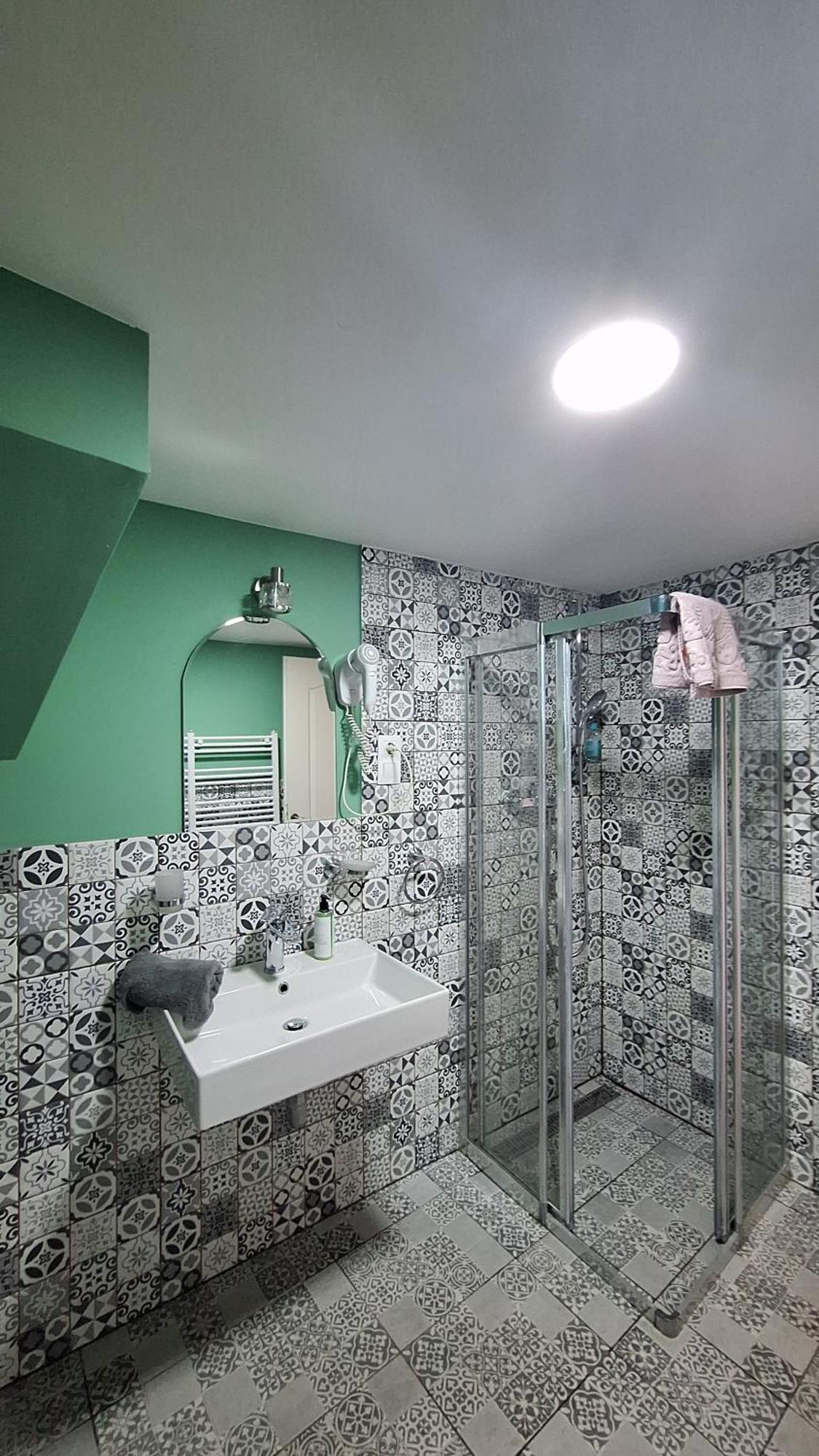 Tempo City Apartman Boedapest Buitenkant foto