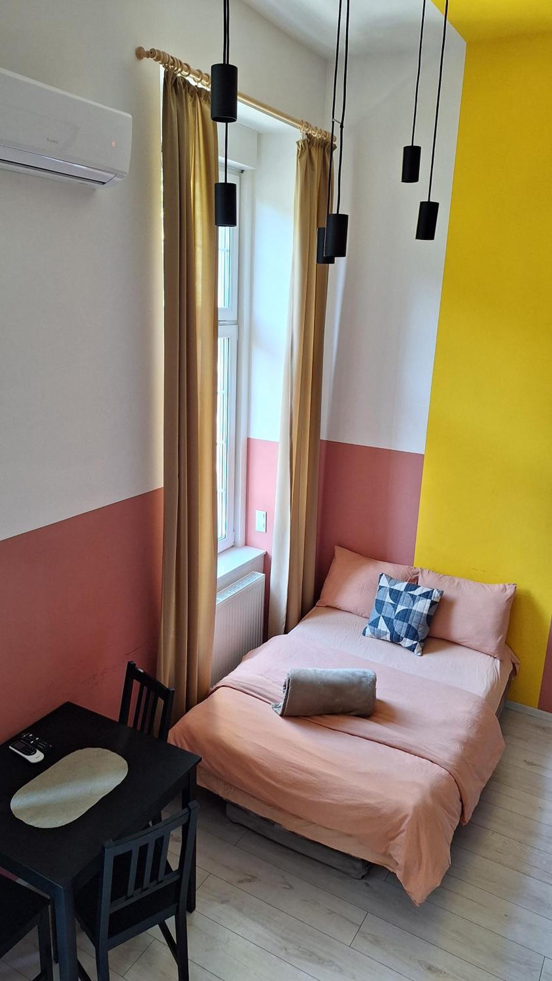 Tempo City Apartman Boedapest Buitenkant foto